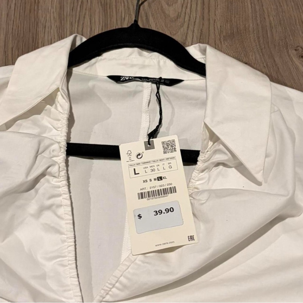 Zara Classic White Collared Blouse - Picture 3 of 5